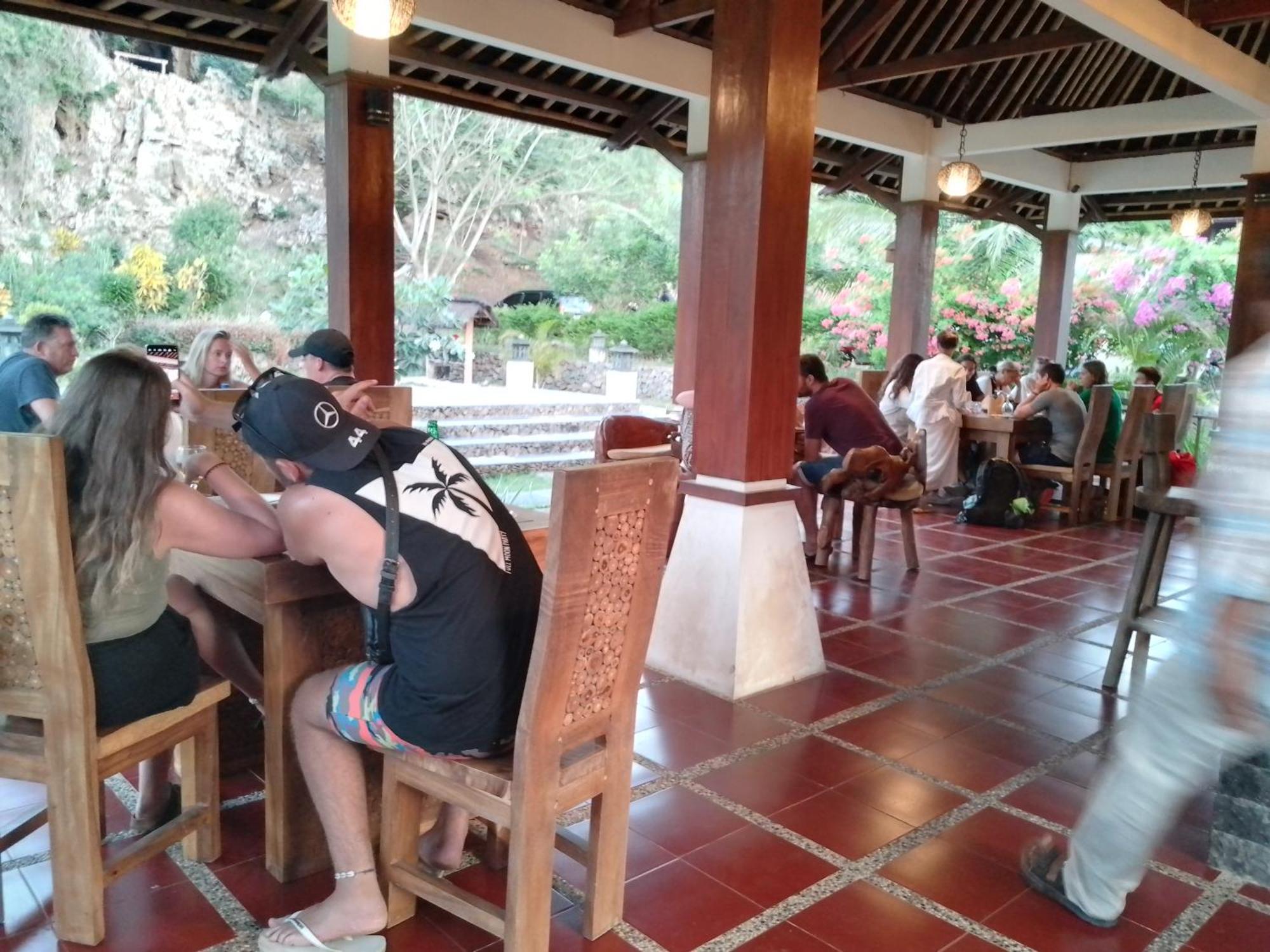 Cersen Resort Lombok Kuta  Экстерьер фото